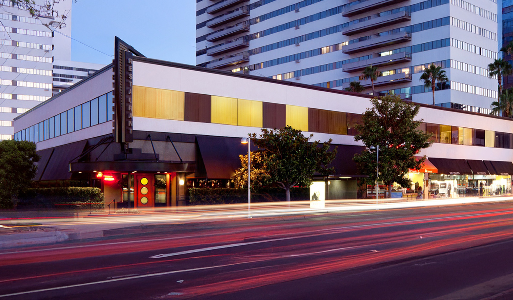 Barrington Plaza Commercial