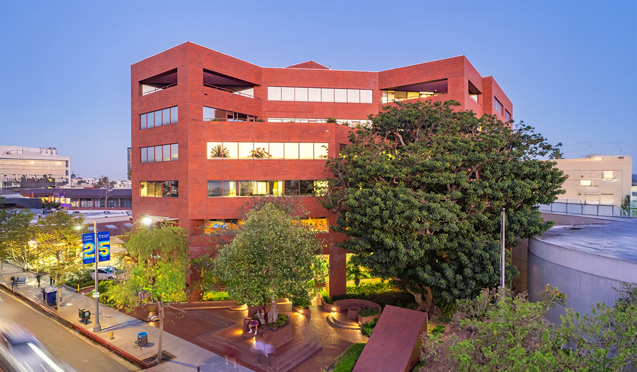 Coral Plaza
